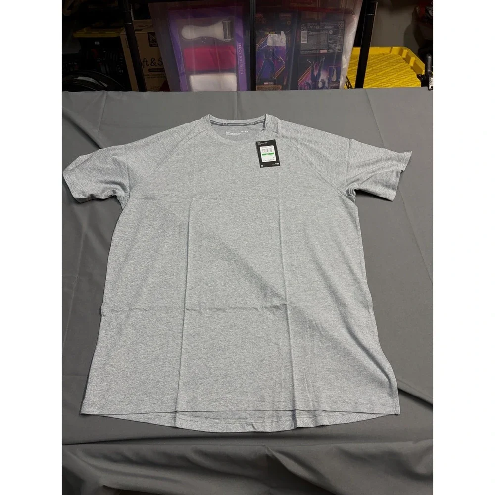 Under Armour Mens Sportstyle Left Chest T-Shirt Heather Grey Loose Fit Large NWT